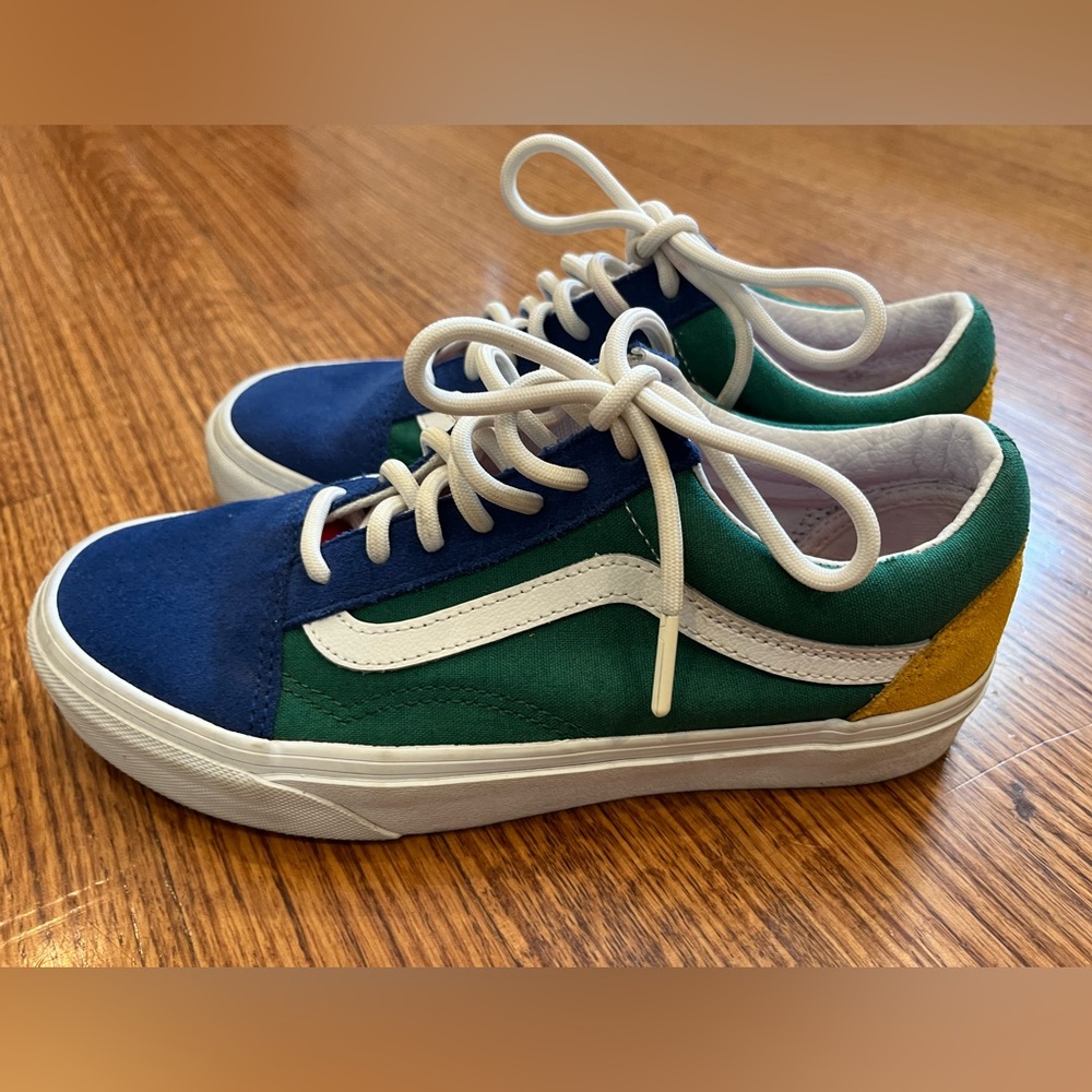 VANS MENS 5/WOMANS 6.5